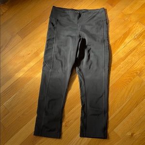 Nike dri fit crop leggings